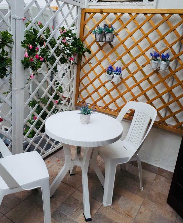 Bed and Breakfast Virgilio'S Garden Castellammare di Stabia Zewnętrze zdjęcie